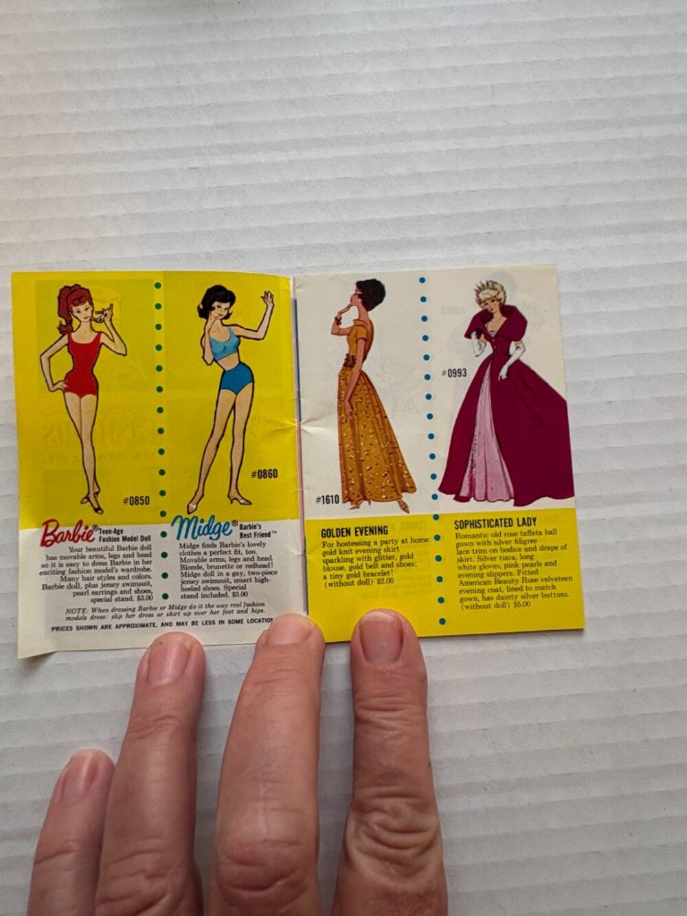 Vintage 1962 & 1963 Barbie Fashion Booklets Catalogues Lot of 2 Mattel Ken Midge - Picture 5 of 10